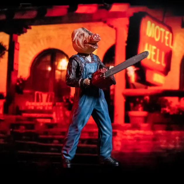 Scream Greats - Motel Hell - Farmer Vincent 8